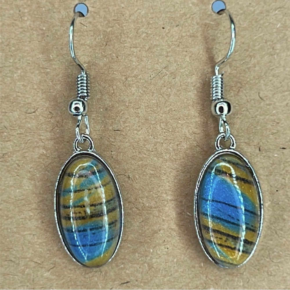 🎆 3 for $20 🎆  Vintage-Style Elegant Drop Earrings With Resin And Iron Accents
